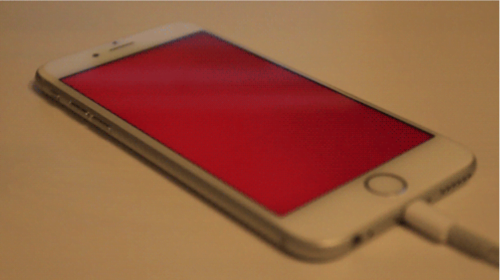 Красный экран iPhone 5s, 6s Plus