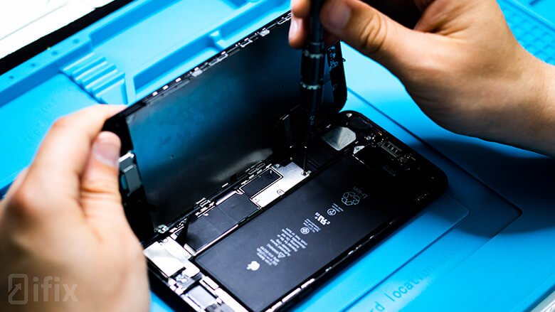 Заміна екрана iPhone 7 Plus у сервісному центрі iFix