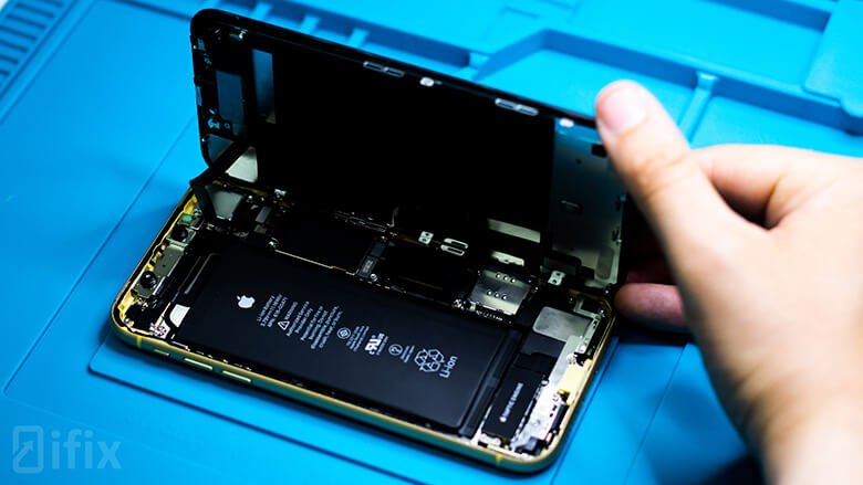 Ремонт iPhone XR у Києві Ремонт iPhone XR у сервісному центрі iFix Київ