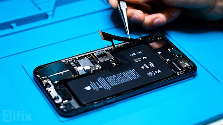 Заміна динаміка iPhone 11 Pro Max у Києві Заміна динаміка iPhone 11 Pro Max у сервісному центрі iFix Київ