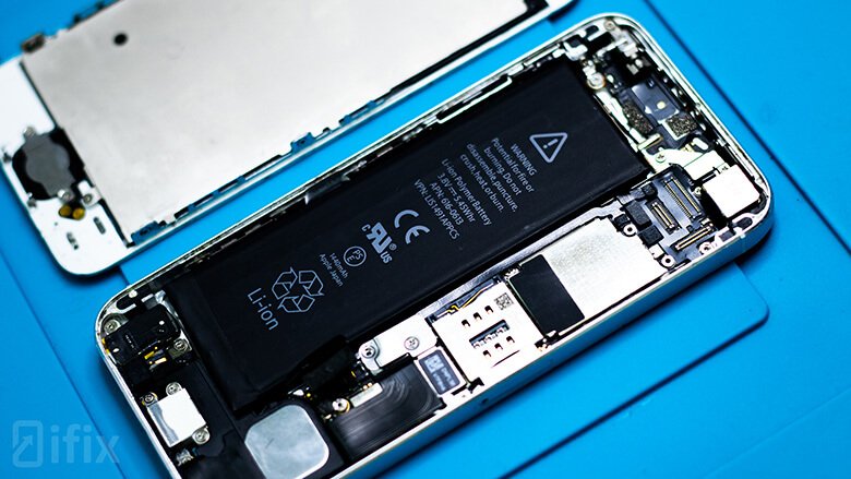 Замена дисплея iPhone 5