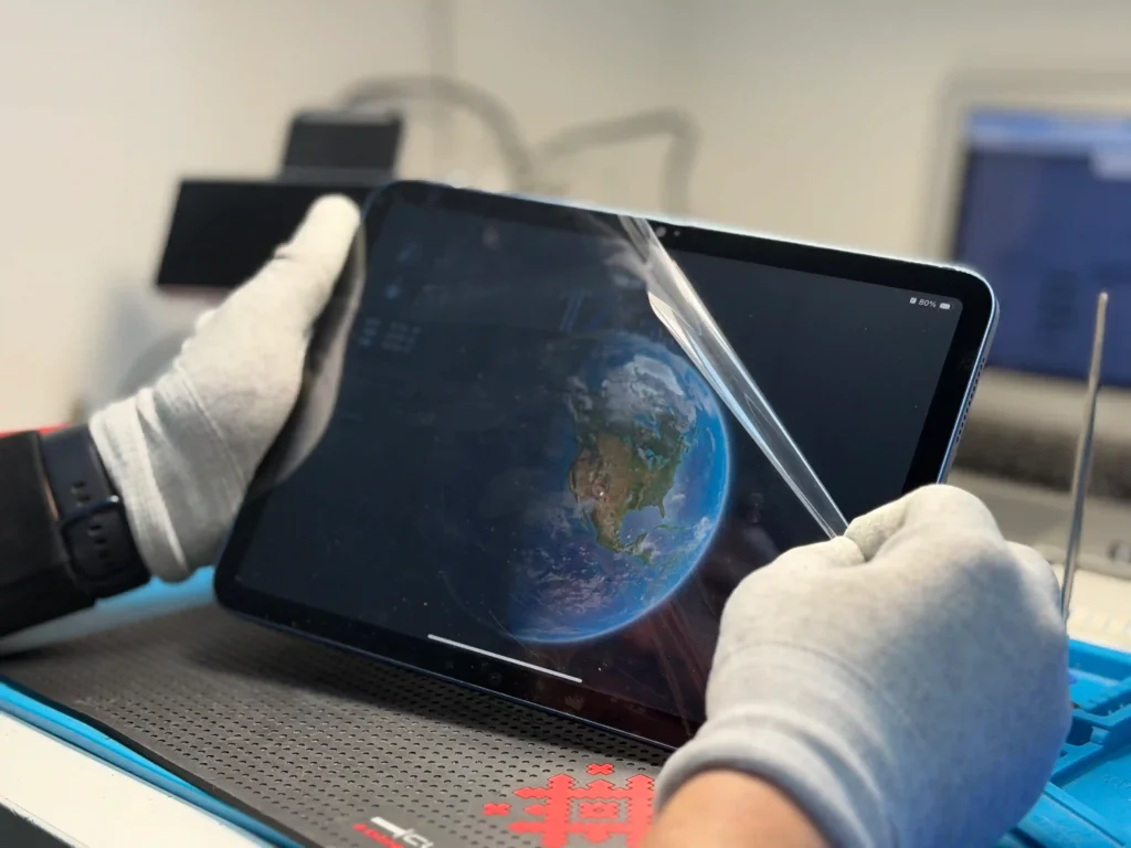 Ремонт iPad 10 2022 у сервісному центрі iFix Київ Ремонт iPad 10 2022 у Києві — діагностика та відновлення планшета