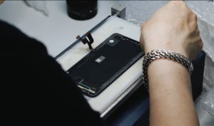 Заміна скла iPhone у Києві Заміна скла iPhone у Києві